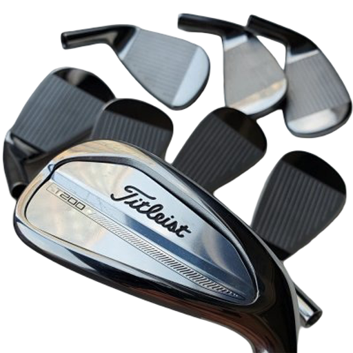 TaylorMade P790 7 pieces BLACK