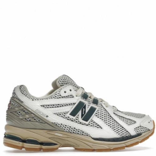 New Balance 1906R Sneakers