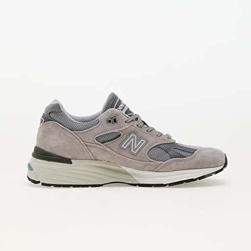 New Balance 991 Sneakers